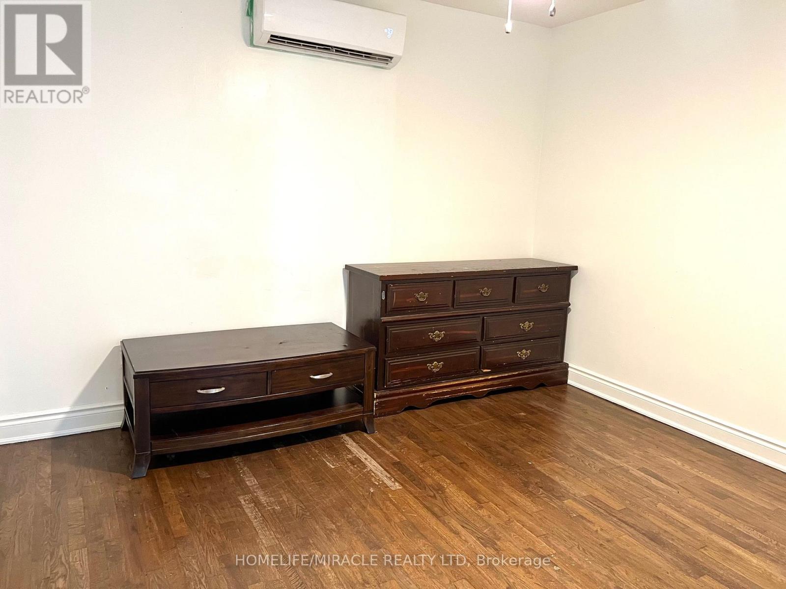 2 - 1 Givins Street, Toronto, Ontario  M6J 2X5 - Photo 10 - C12460896