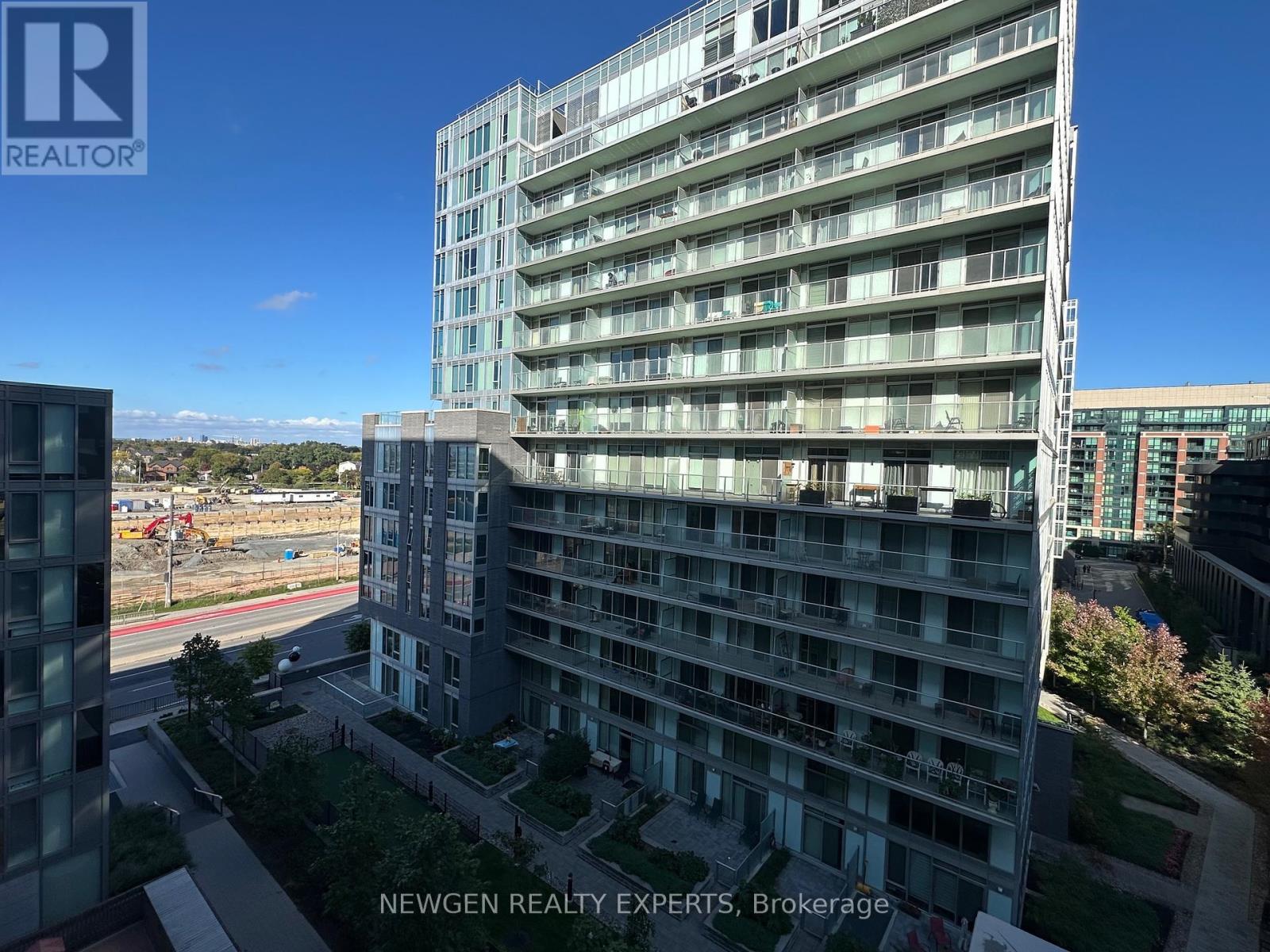 702 - 38 MONTE KWINTER COURT, Toronto, Ontario