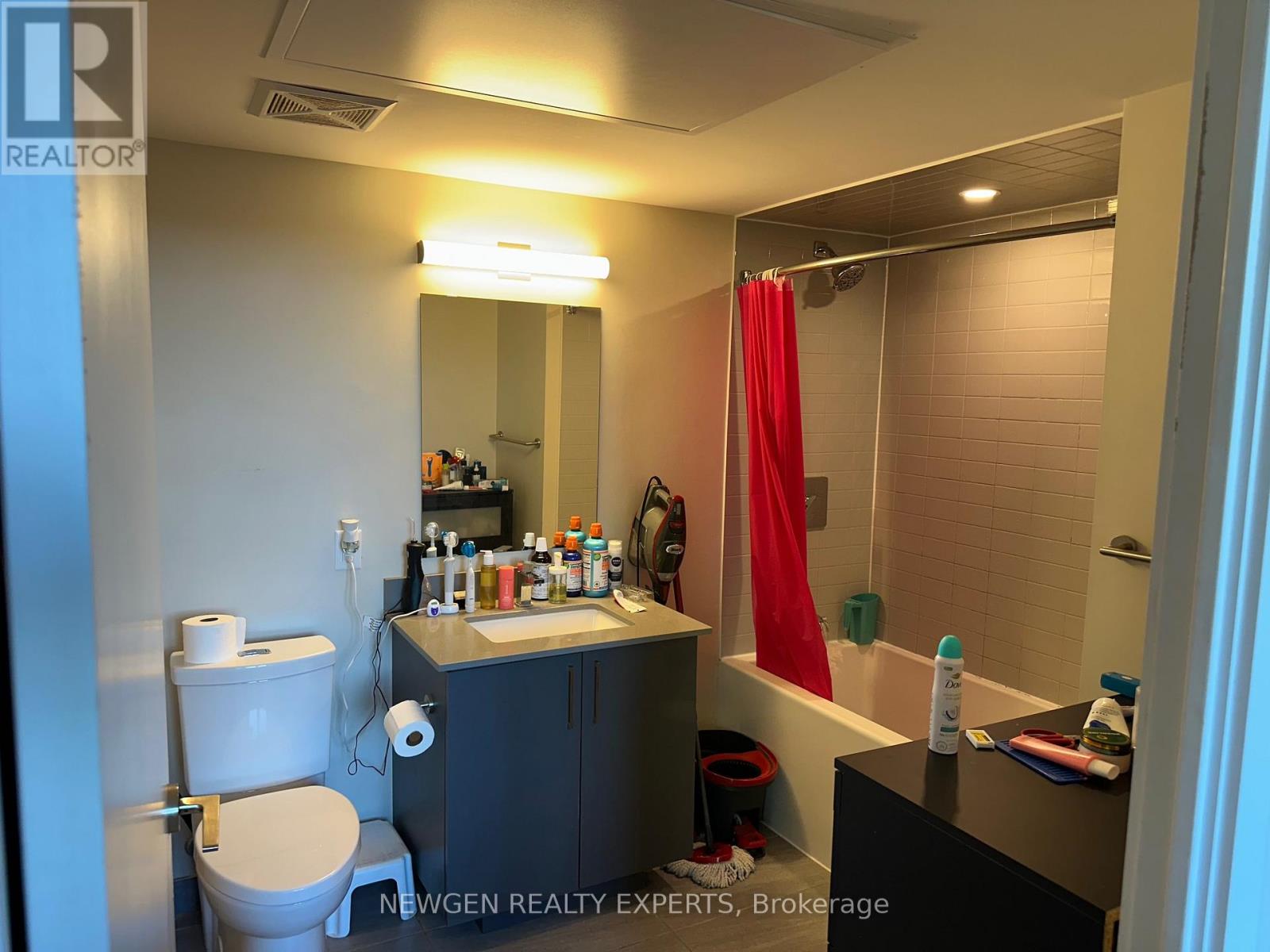 702 - 38 Monte Kwinter Court, Toronto, Ontario  M3H 0E2 - Photo 11 - C12460898