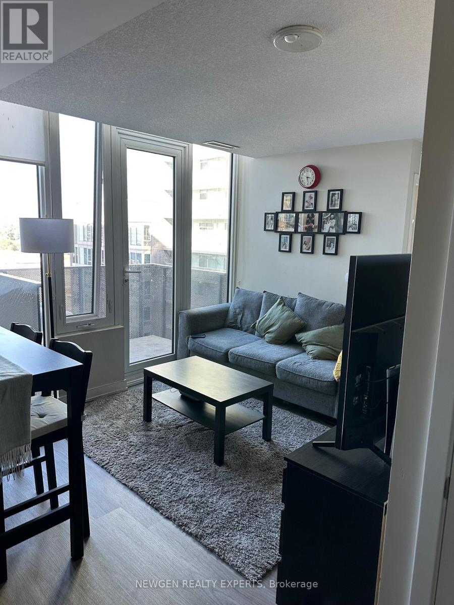 702 - 38 Monte Kwinter Court, Toronto, Ontario  M3H 0E2 - Photo 4 - C12460898