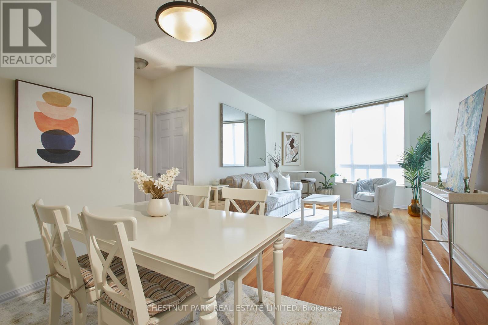 413 - 451 Rosewell Avenue, Toronto, Ontario  M4R 2H8 - Photo 4 - C12460916