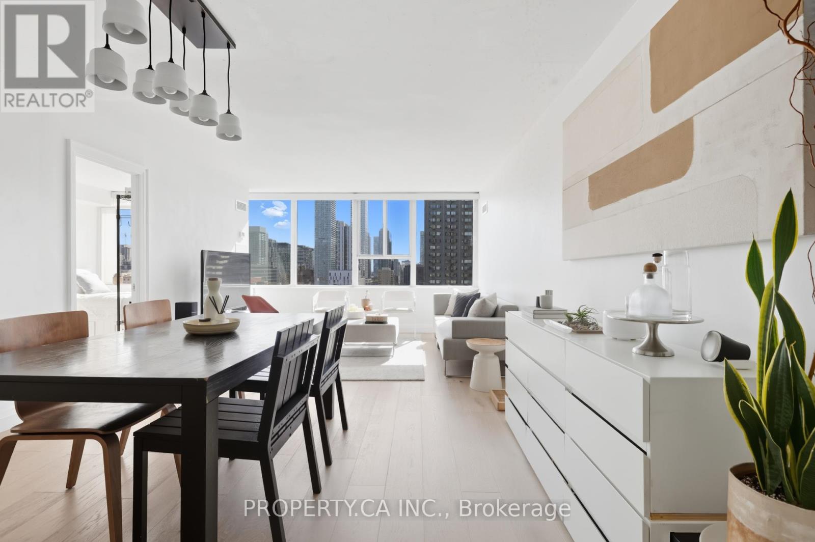 1501 - 45 CARLTON STREET, Toronto, Ontario