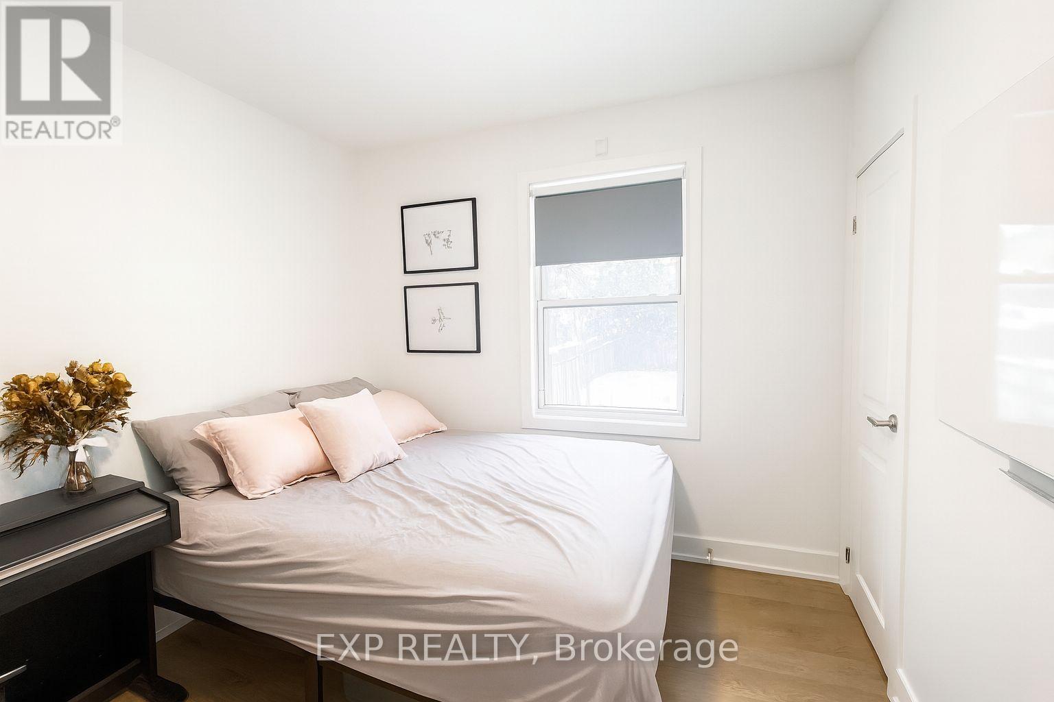 65 Anndale Drive, Toronto, Ontario  M2N 2X2 - Photo 5 - C12460954
