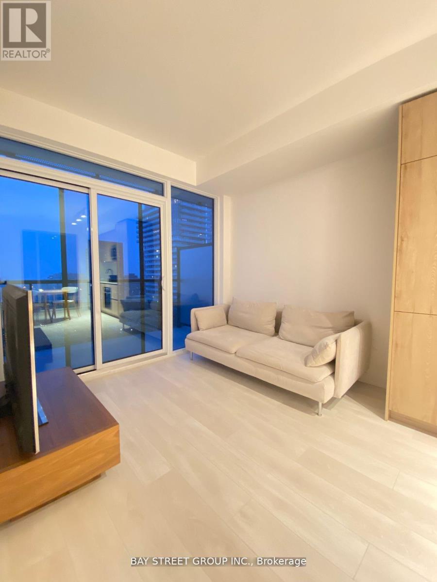 2513 - 127 Broadway Avenue, Toronto, Ontario  M4P 1V4 - Photo 6 - C12460964