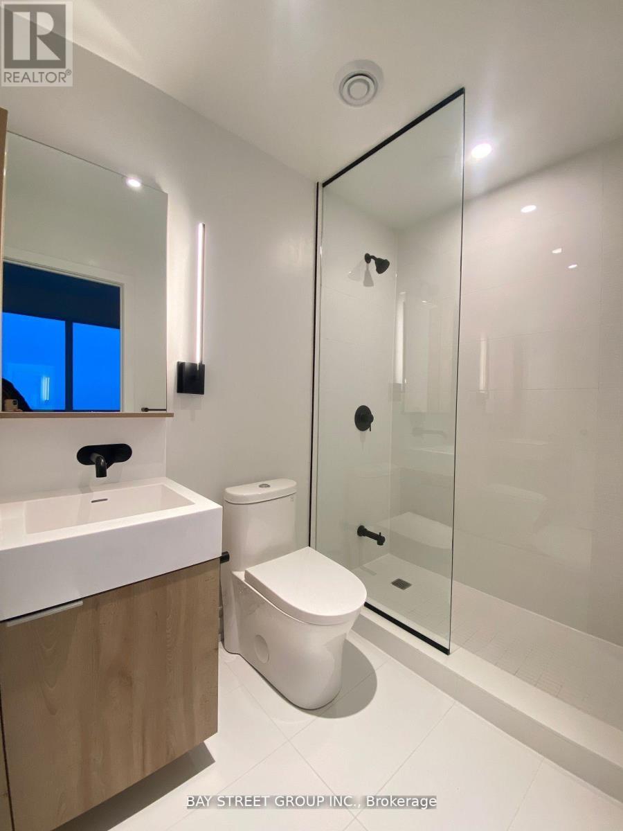 2513 - 127 Broadway Avenue, Toronto, Ontario  M4P 1V4 - Photo 8 - C12460964