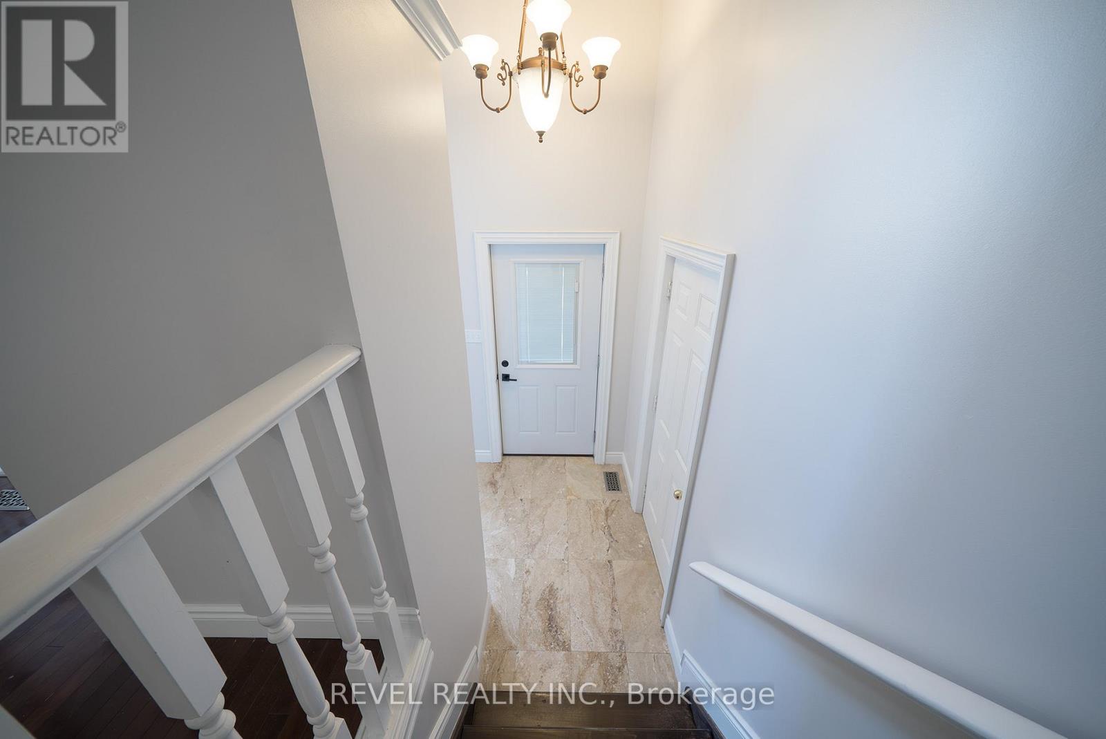 145 Oldham Street, London South, Ontario  N5Z 5E1 - Photo 4 - X12460742