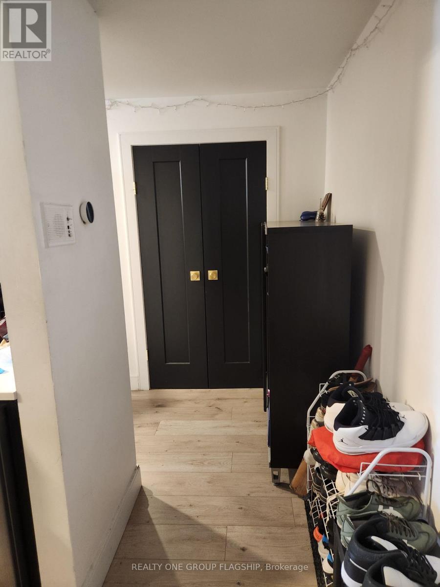 44 - 267 Traynor Avenue, Kitchener, Ontario  N2C 1W7 - Photo 3 - X12460774