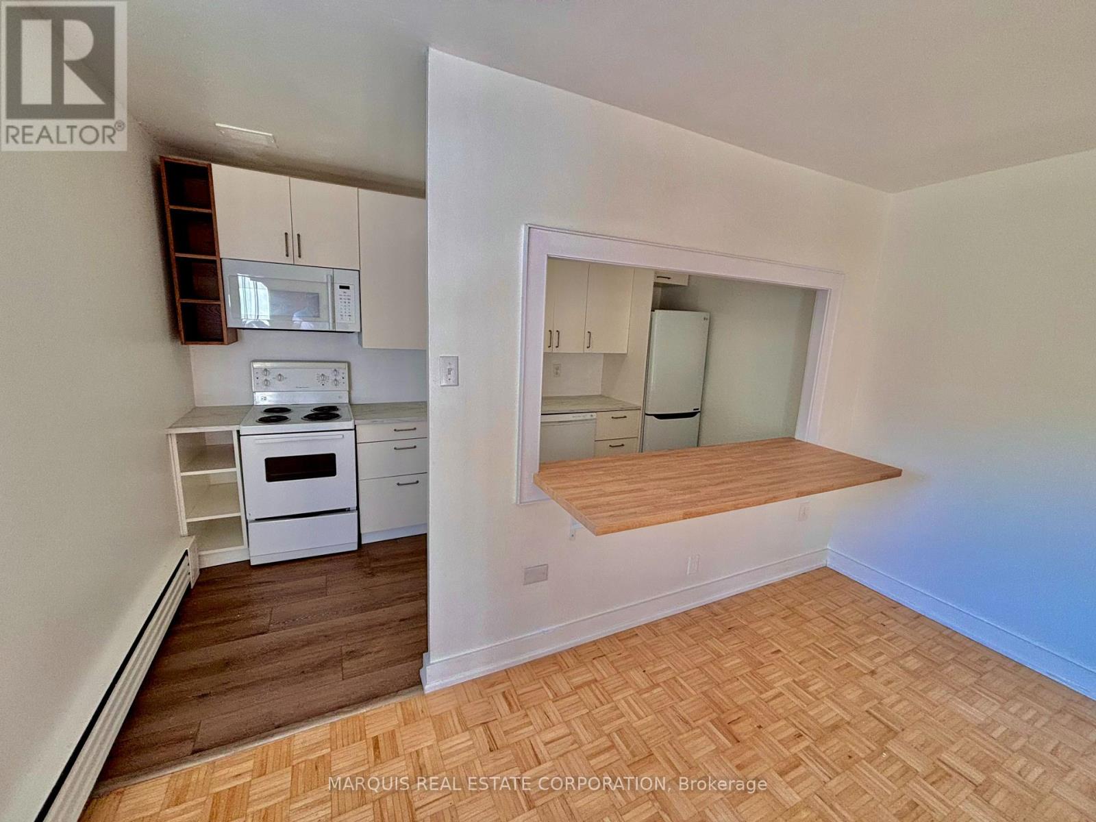 204 - 109 Beech Avenue, Toronto, Ontario  M4E 3E5 - Photo 3 - E12460808