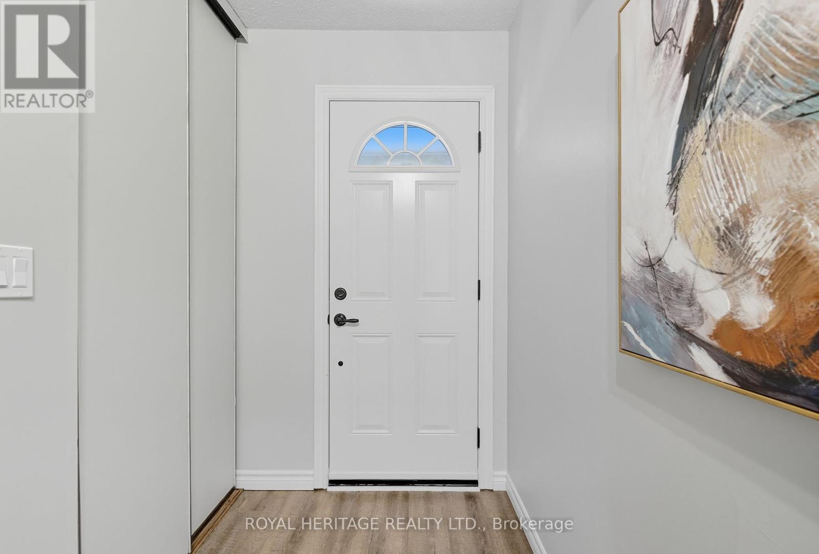 113 - 929 Burns Street W, Whitby, Ontario  L1N 6J5 - Photo 6 - E12460812