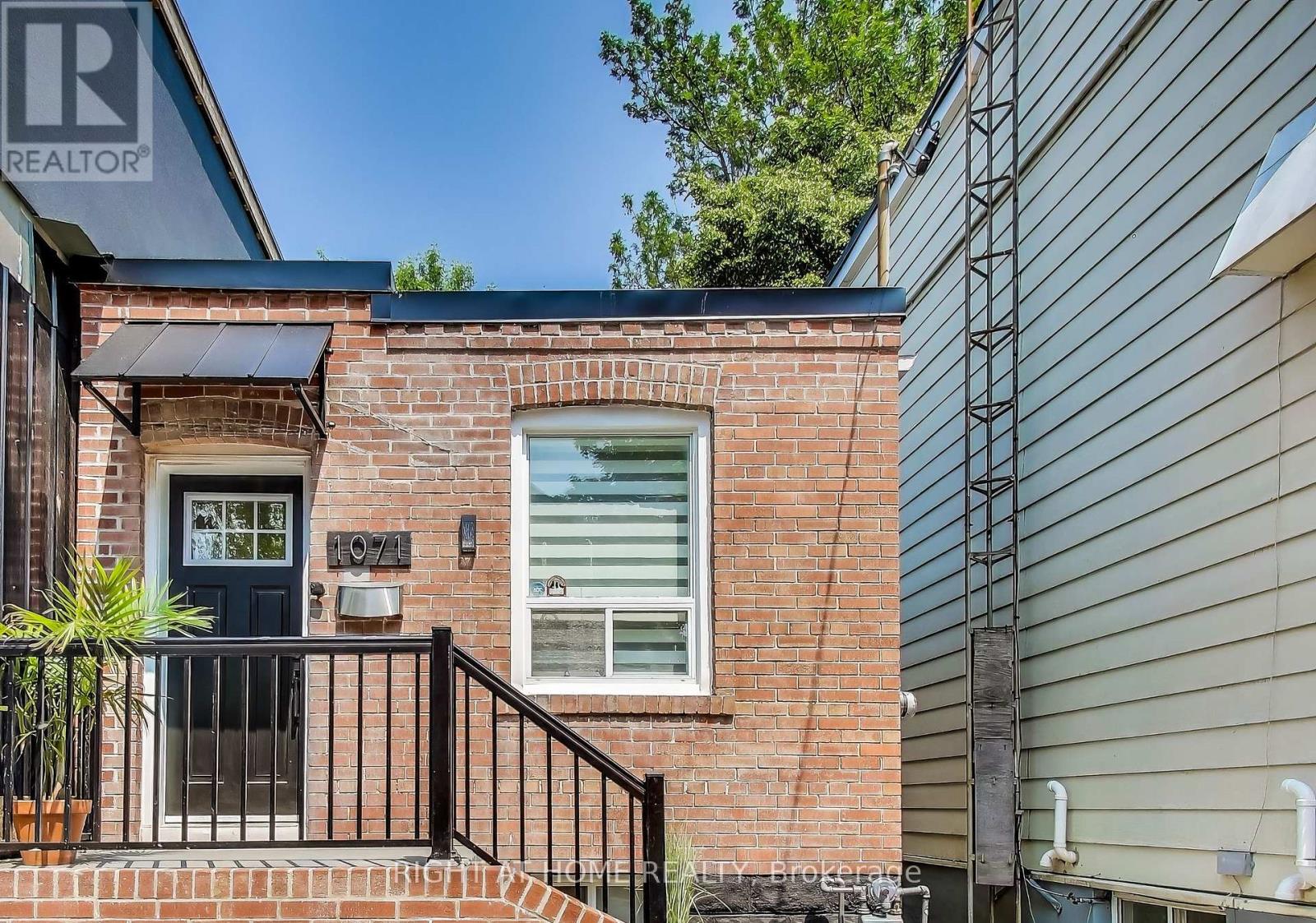 1071 Craven Road, Toronto, Ontario  M4J 4V7 - Photo 1 - E12460835