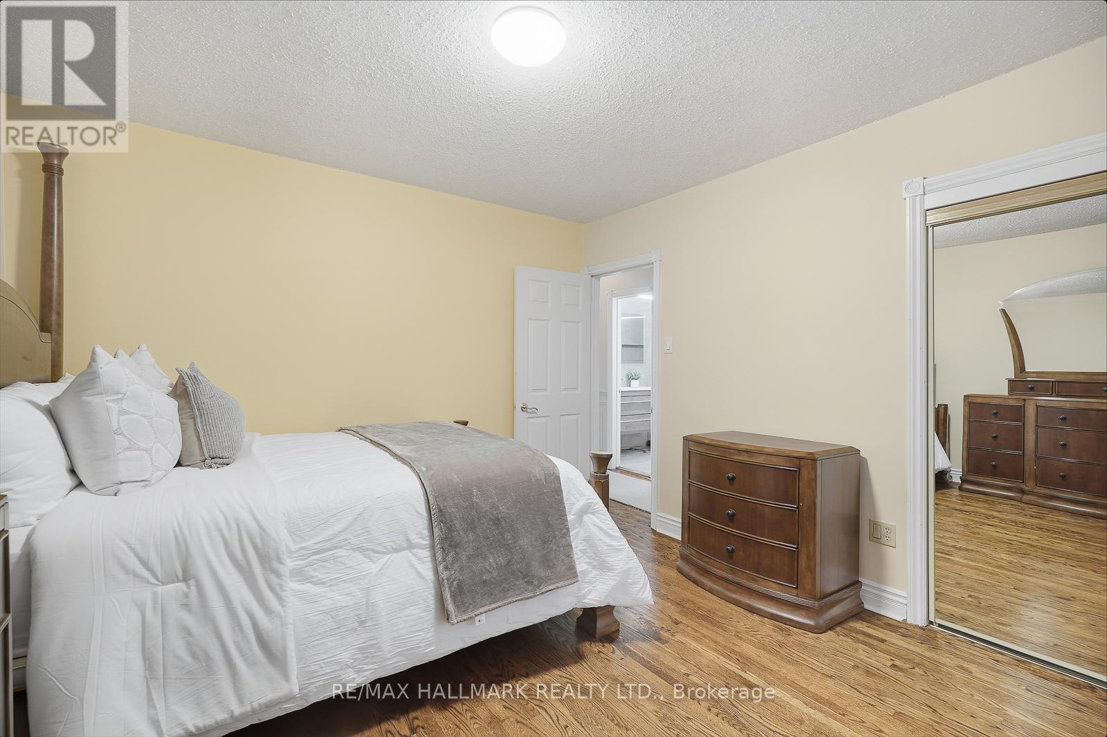 257 Chine Drive, Toronto, Ontario  M1M 2L4 - Photo 18 - E12460856