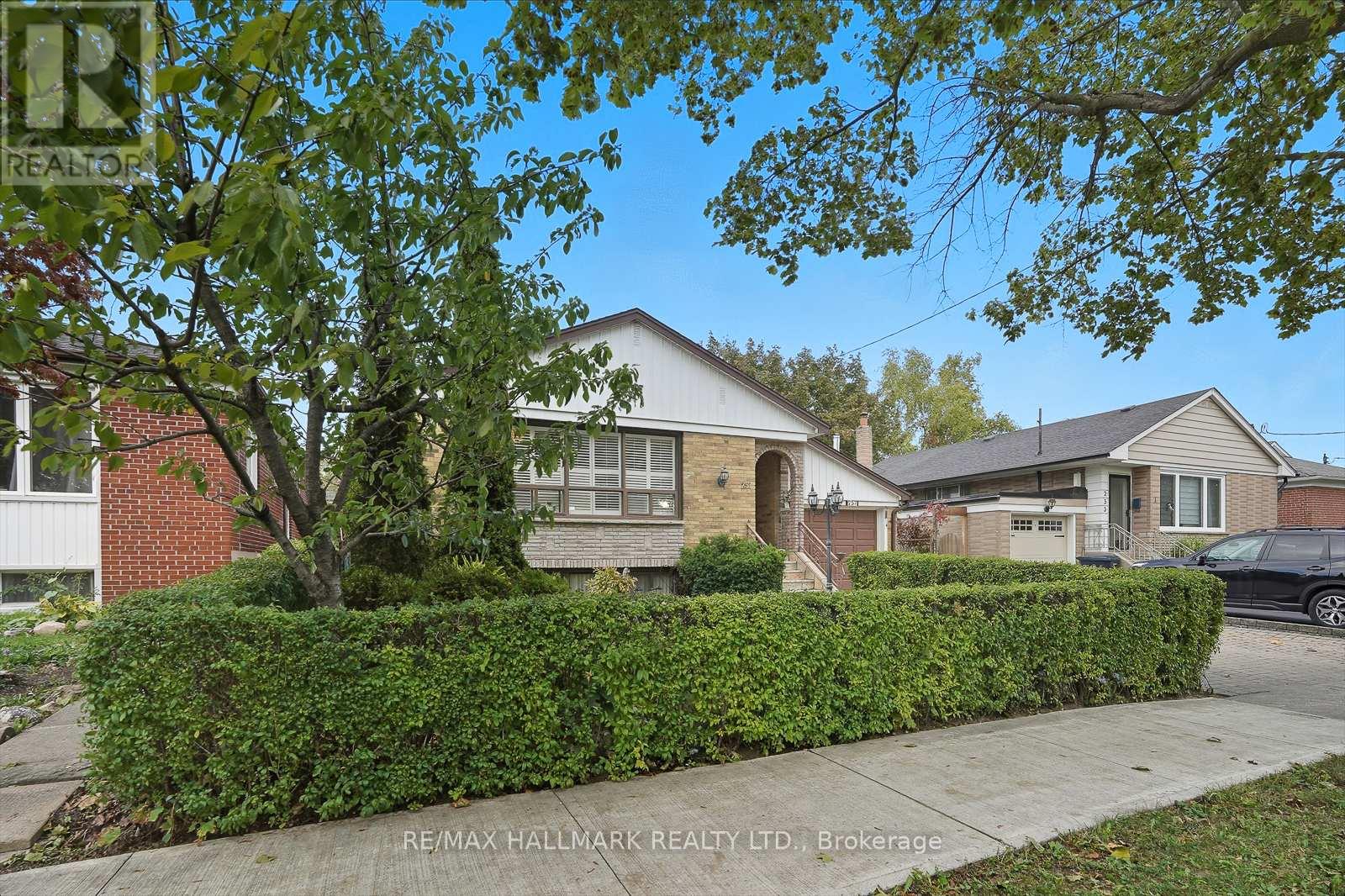 257 Chine Drive, Toronto, Ontario  M1M 2L4 - Photo 42 - E12460856