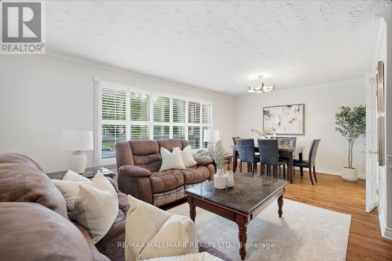 257 Chine Drive, Toronto, Ontario  M1M 2L4 - Photo 5 - E12460856