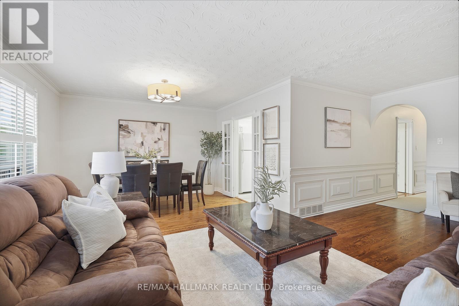 257 Chine Drive, Toronto, Ontario  M1M 2L4 - Photo 6 - E12460856