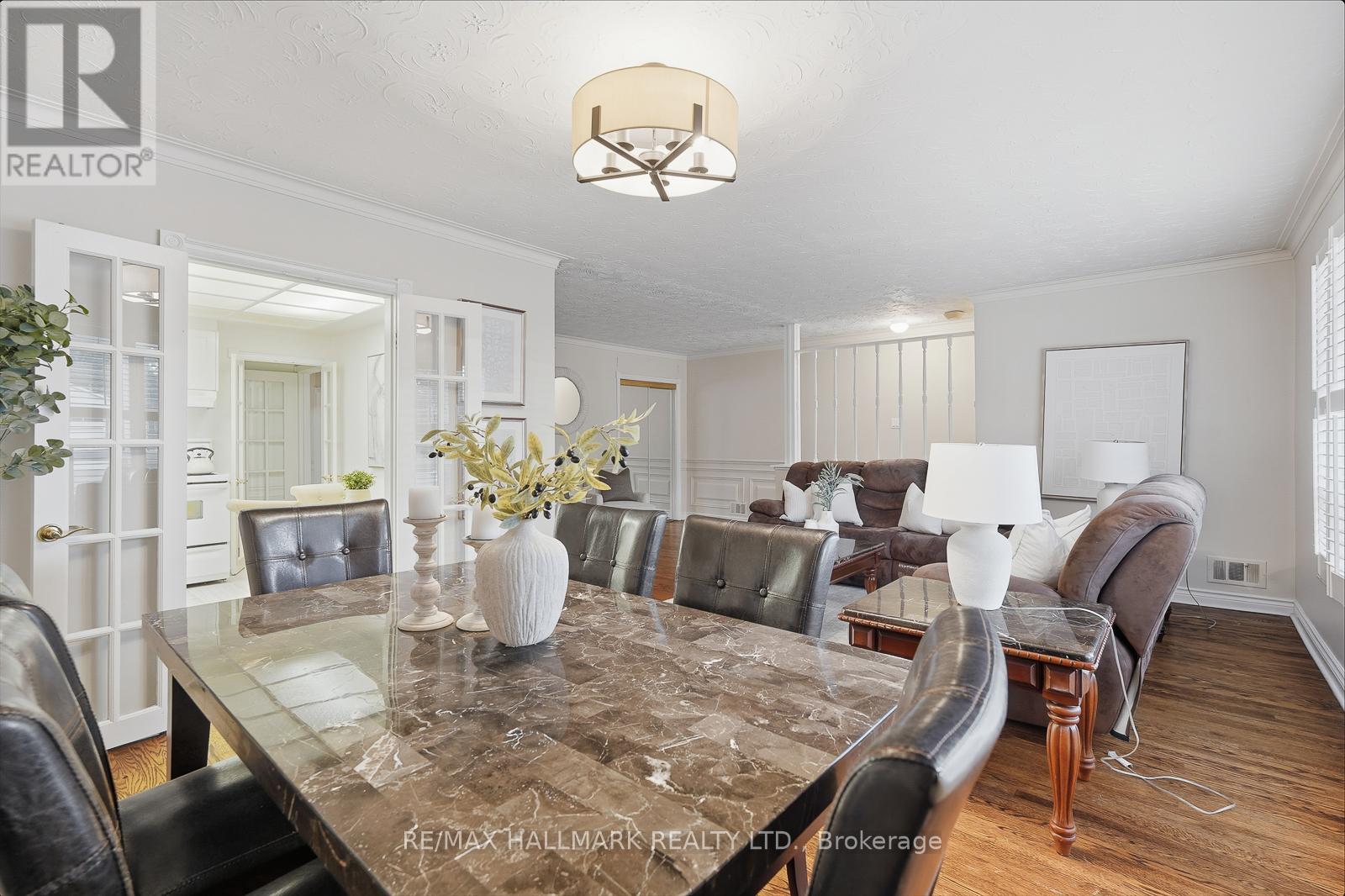 257 Chine Drive, Toronto, Ontario  M1M 2L4 - Photo 9 - E12460856