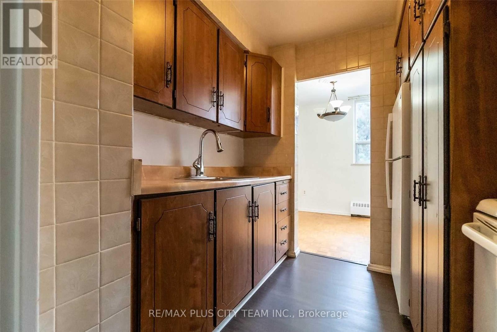 311 - 3311 Kingston Road, Toronto, Ontario  M1M 1R1 - Photo 5 - E12460938