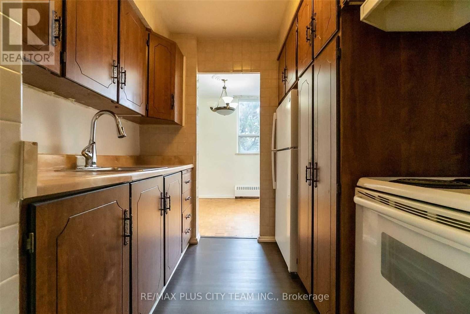 311 - 3311 Kingston Road, Toronto, Ontario  M1M 1R1 - Photo 6 - E12460938