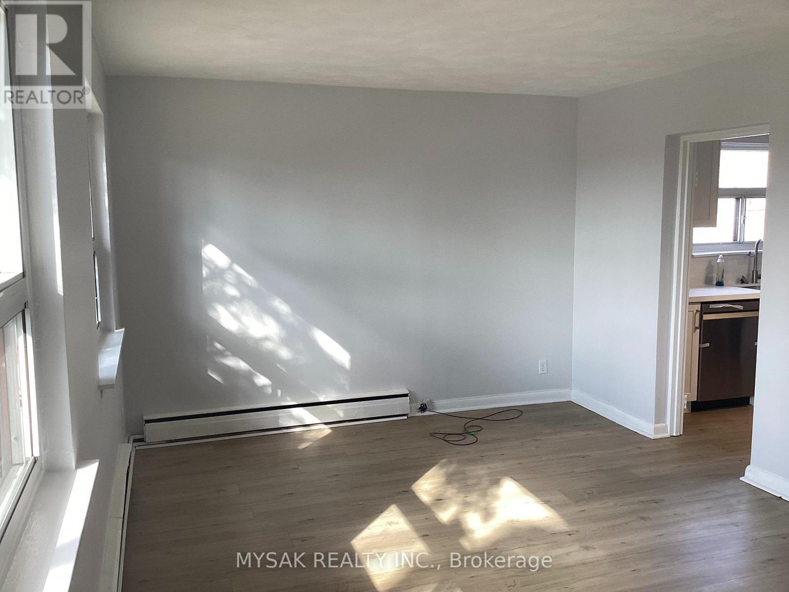 1033 Ravine Road, Oshawa, Ontario  L1H 4C9 - Photo 8 - E12460968