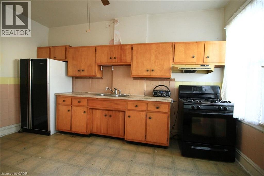 112 Kensington Avenue N, Hamilton, Ontario  L8L 7N2 - Photo 15 - 40778716