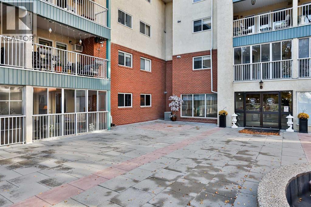 110, 20 3 Street S, Lethbridge, Alberta  T1J 4P1 - Photo 2 - A2264325