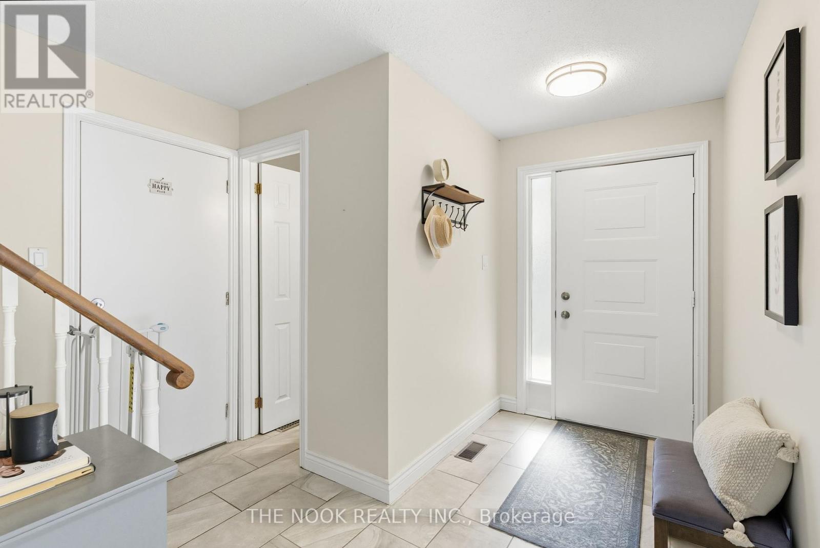 441 Charrington Avenue, Oshawa, Ontario  L1G 7P2 - Photo 3 - E12461003