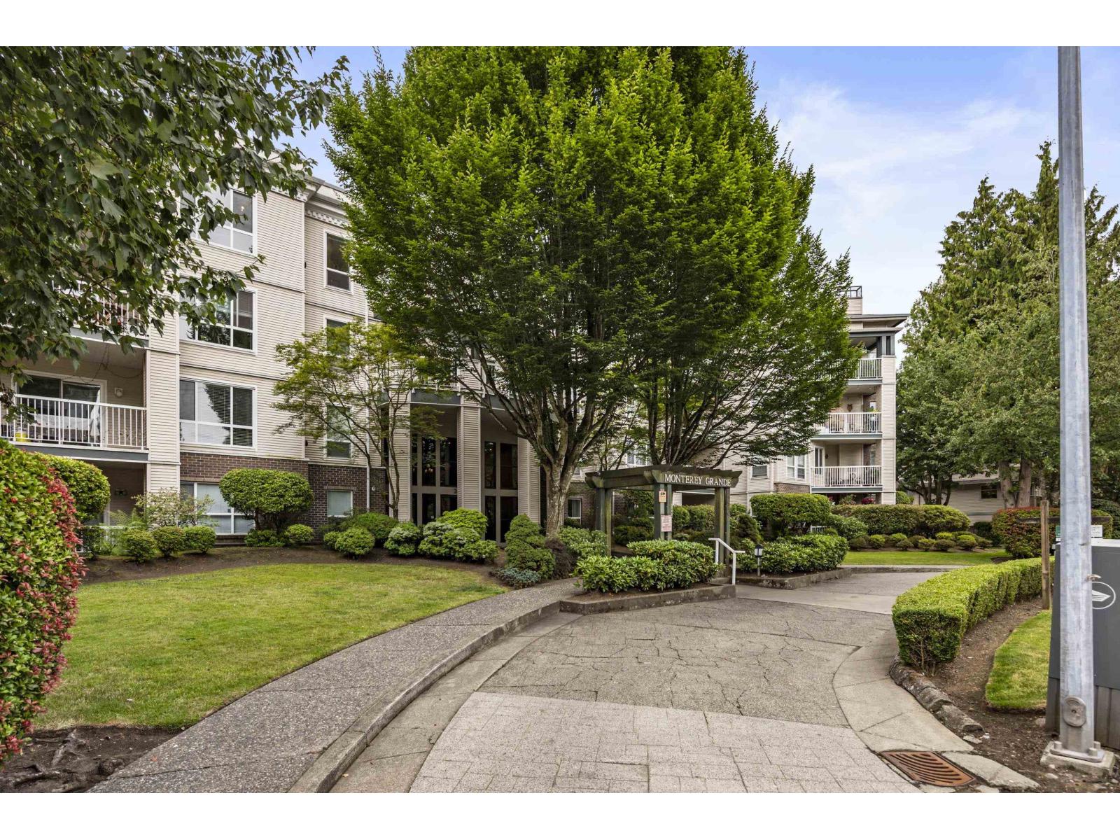 403 20200 54a Avenue, Langley, British Columbia  V3A 3W7 - Photo 2 - R3052280