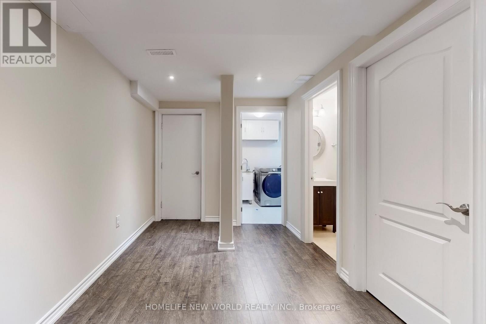 74 Saint James Avenue, Vaughan, Ontario  L4H 3E4 - Photo 29 - N12460824