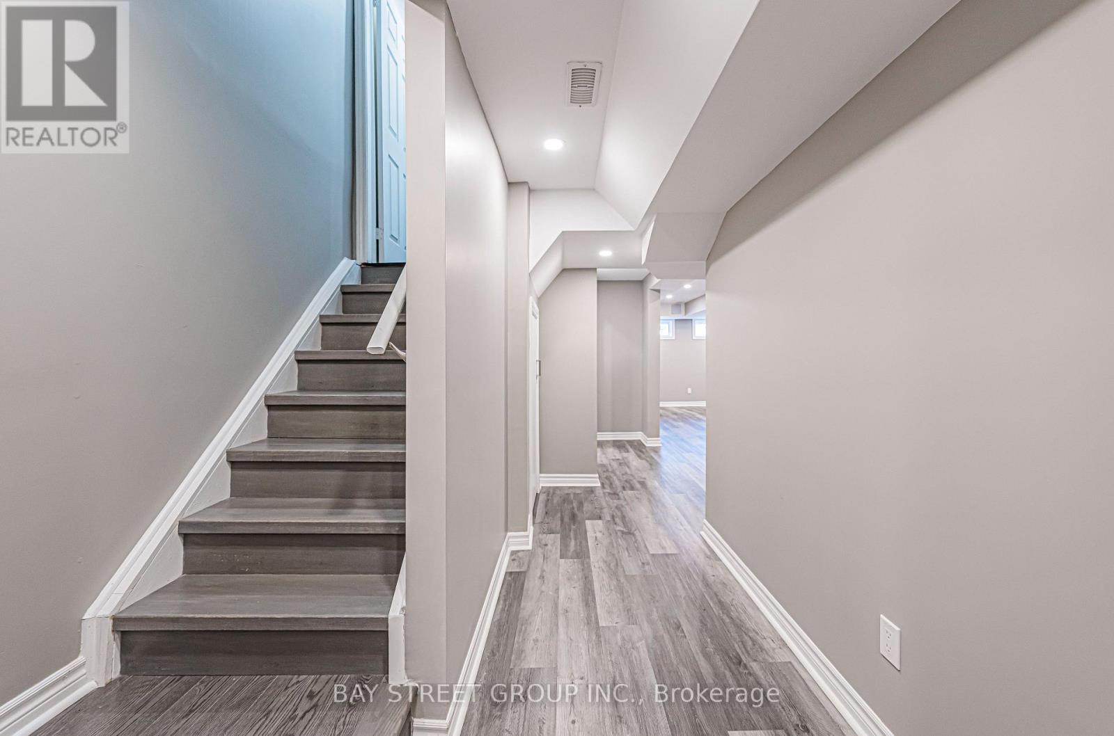 28 Rougeview Park Crescent, Markham, Ontario  L6E 0P7 - Photo 36 - N12460874