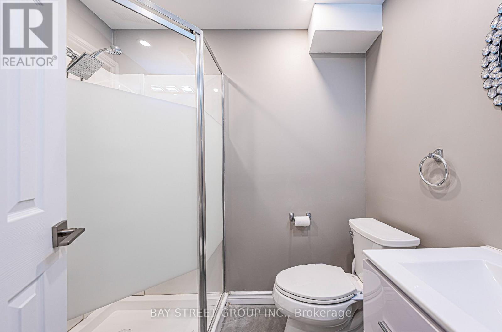 28 Rougeview Park Crescent, Markham, Ontario  L6E 0P7 - Photo 42 - N12460874