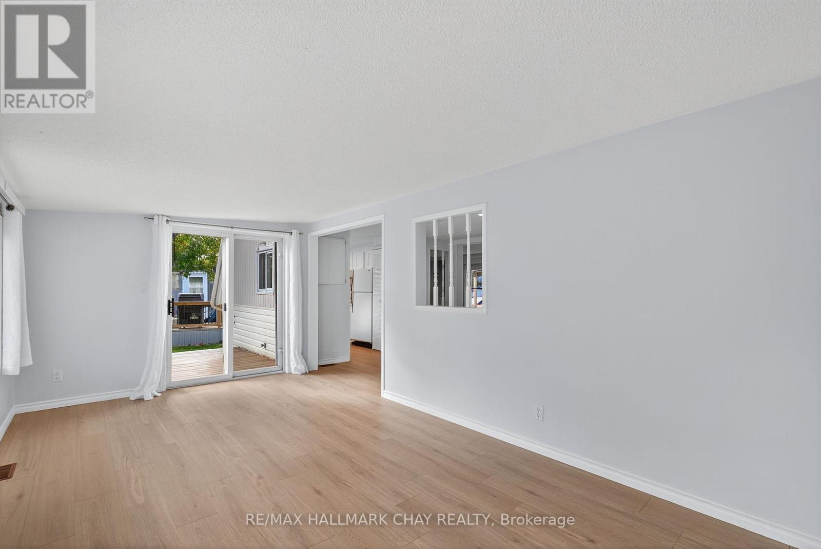 3 Linden Lane, Innisfil, Ontario  L9S 1P4 - Photo 16 - N12460891