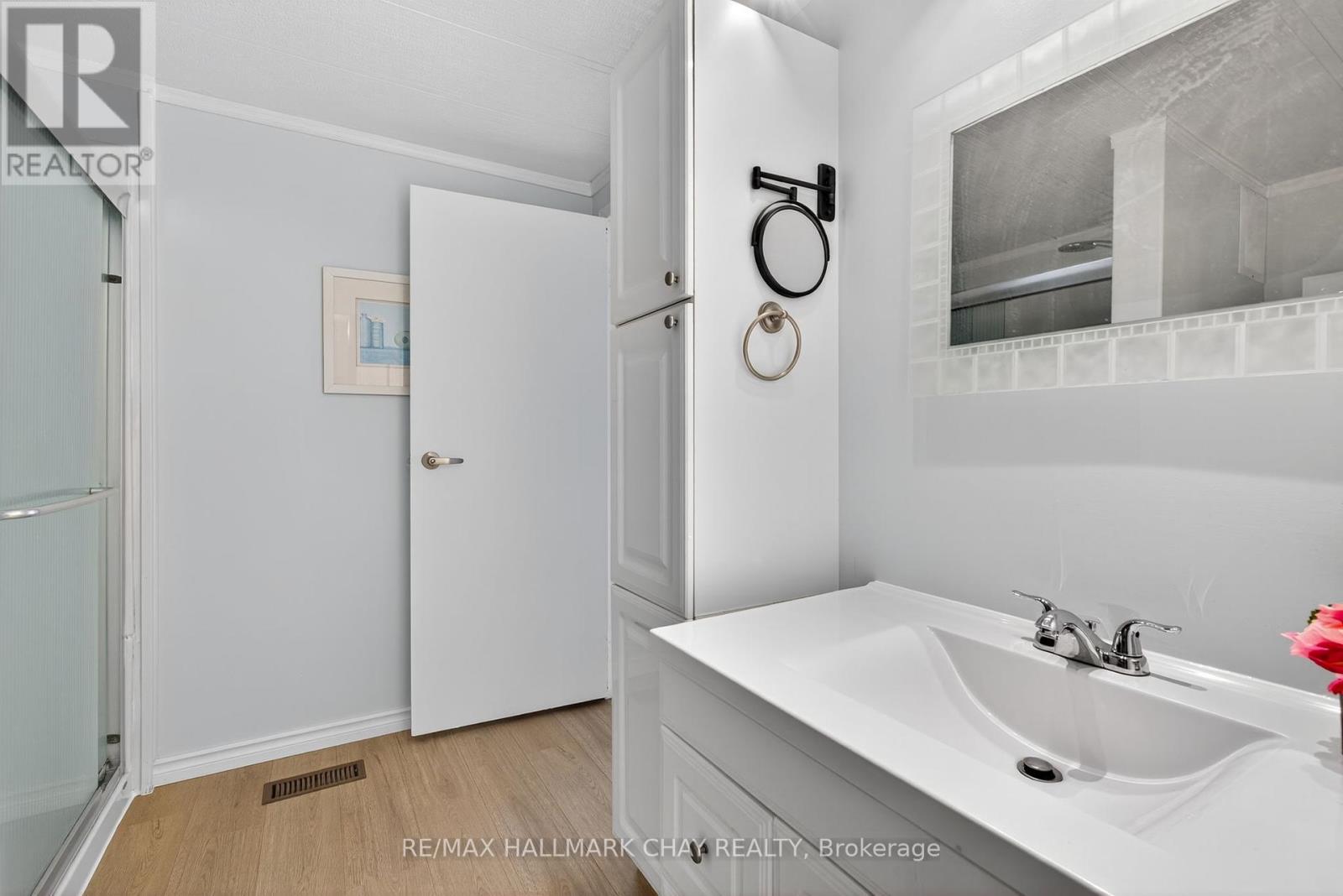 3 Linden Lane, Innisfil, Ontario  L9S 1P4 - Photo 26 - N12460891