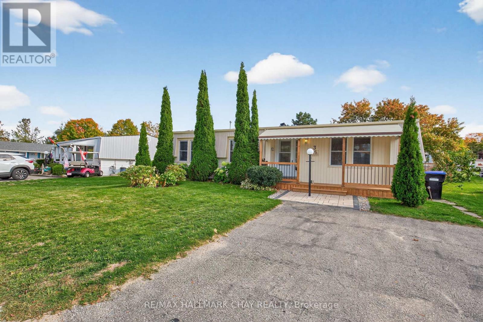 3 Linden Lane, Innisfil, Ontario  L9S 1P4 - Photo 3 - N12460891