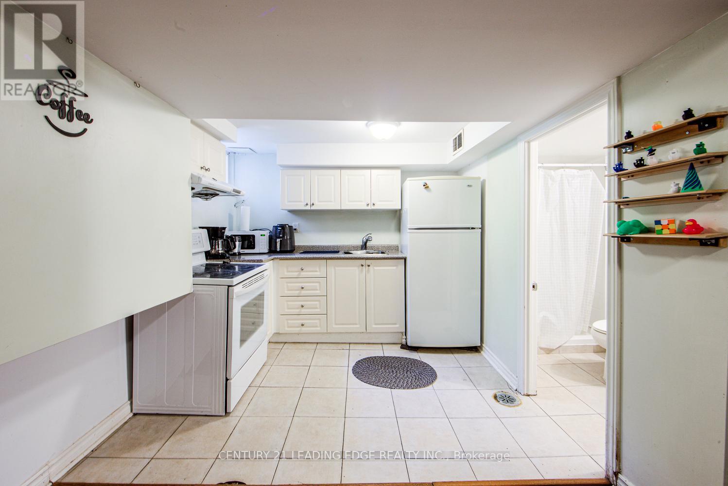 Walkout Basement - 45 Wales Avenue, Markham, Ontario  L3P 2C4 - Photo 11 - N12460926