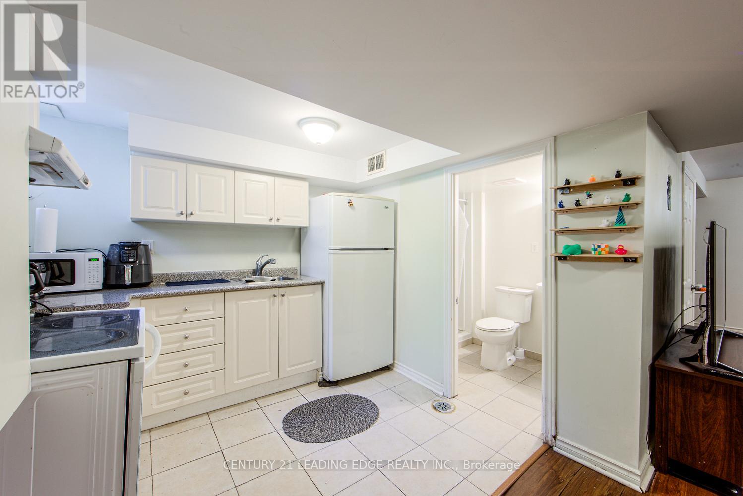 Walkout Basement - 45 Wales Avenue, Markham, Ontario  L3P 2C4 - Photo 13 - N12460926