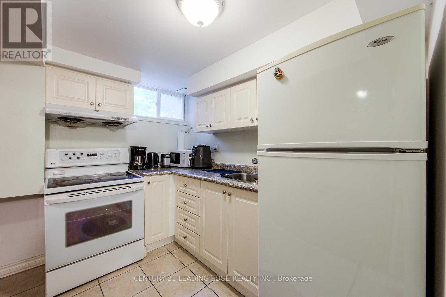Walkout Basement - 45 Wales Avenue, Markham, Ontario  L3P 2C4 - Photo 14 - N12460926