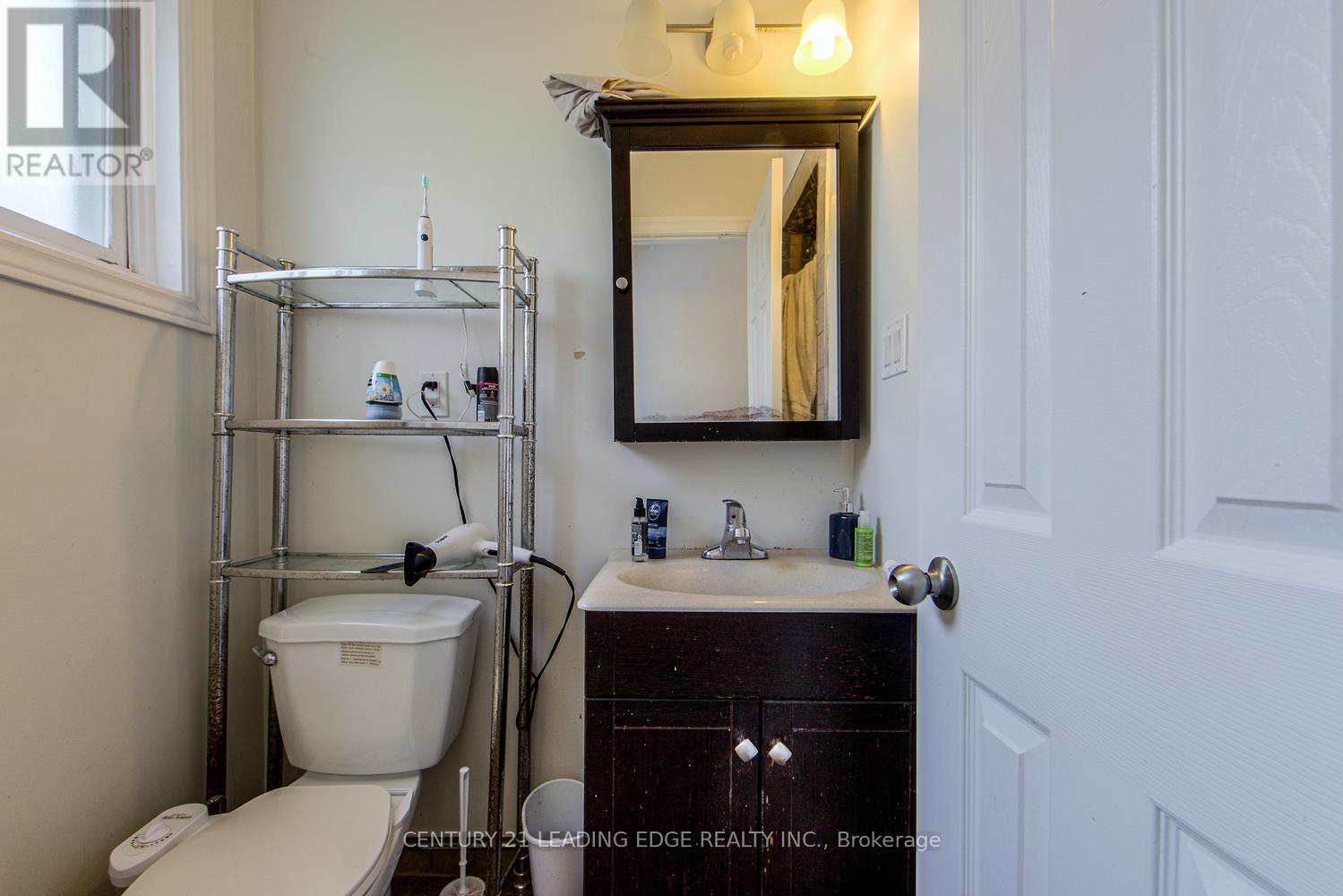 Walkout Basement - 45 Wales Avenue, Markham, Ontario  L3P 2C4 - Photo 19 - N12460926