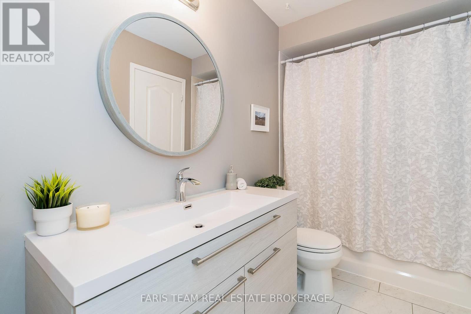 50 Smith Street, New Tecumseth, Ontario  L9R 1Z9 - Photo 23 - N12460944