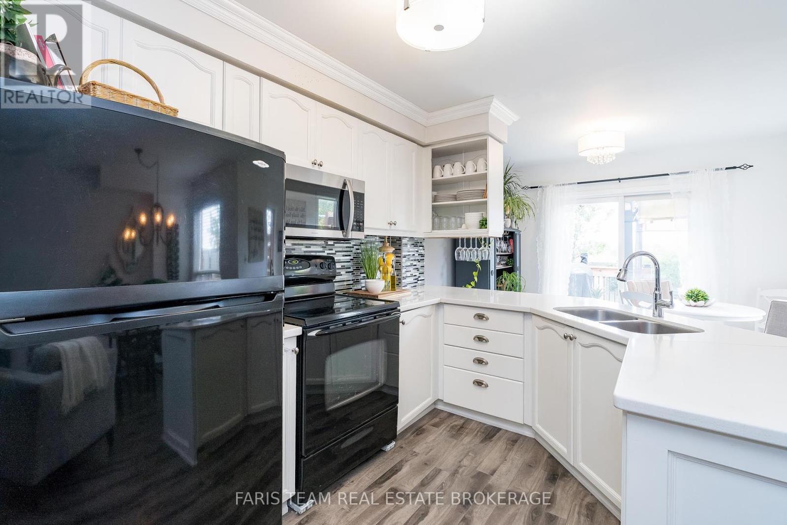 50 Smith Street, New Tecumseth, Ontario  L9R 1Z9 - Photo 7 - N12460944