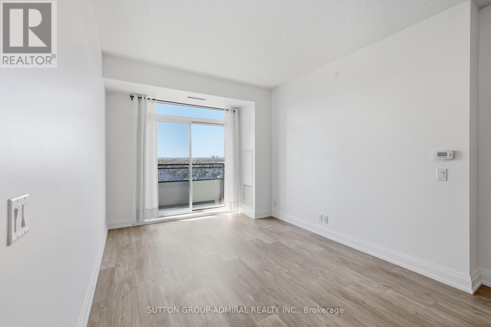 1610 - 7890 Bathurst Street, Vaughan, Ontario  L4J 0J8 - Photo 10 - N12460945