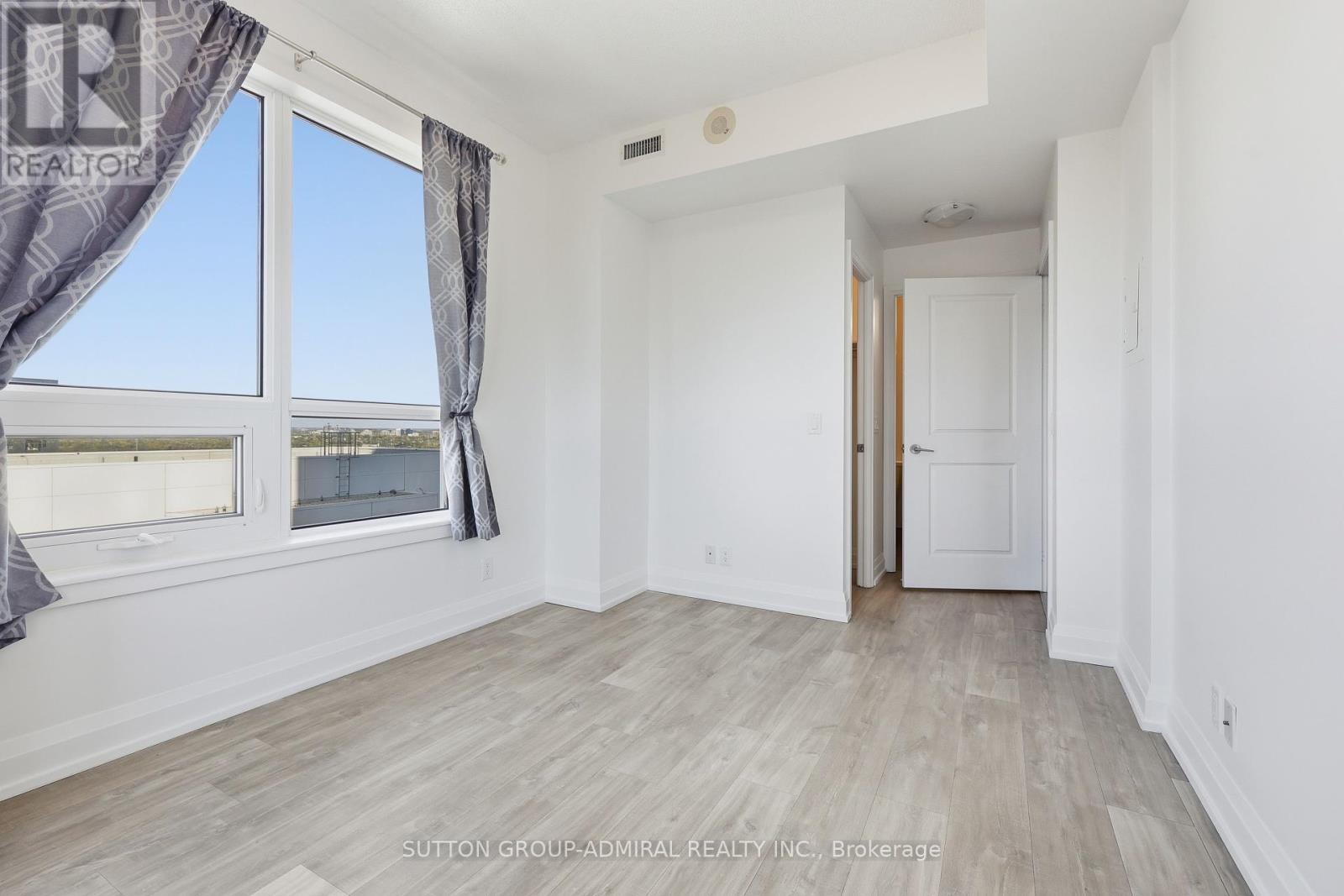 1610 - 7890 Bathurst Street, Vaughan, Ontario  L4J 0J8 - Photo 18 - N12460945