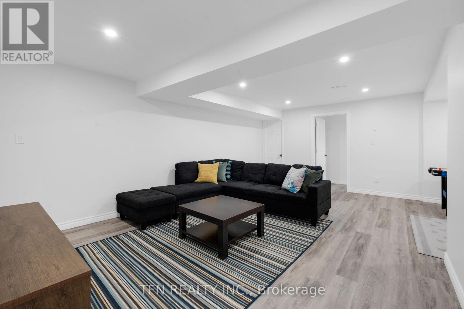 30 Haskett Drive, Markham, Ontario  L6B 0S9 - Photo 45 - N12460946