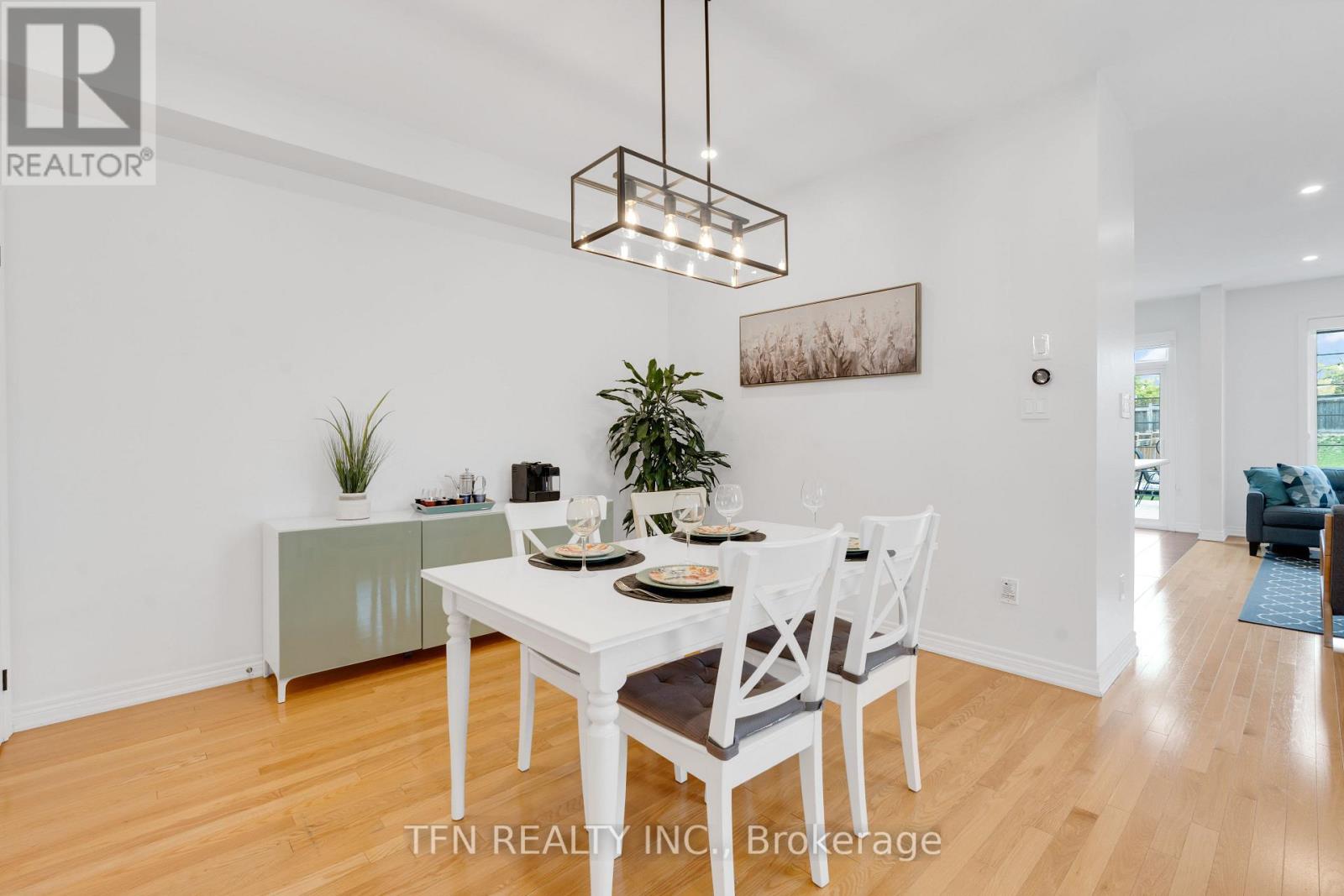 30 Haskett Drive, Markham, Ontario  L6B 0S9 - Photo 7 - N12460946