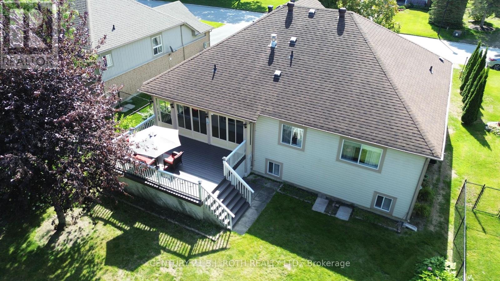 7 Trailwood Place, Wasaga Beach, Ontario  L9Z 1M6 - Photo 28 - S12460895