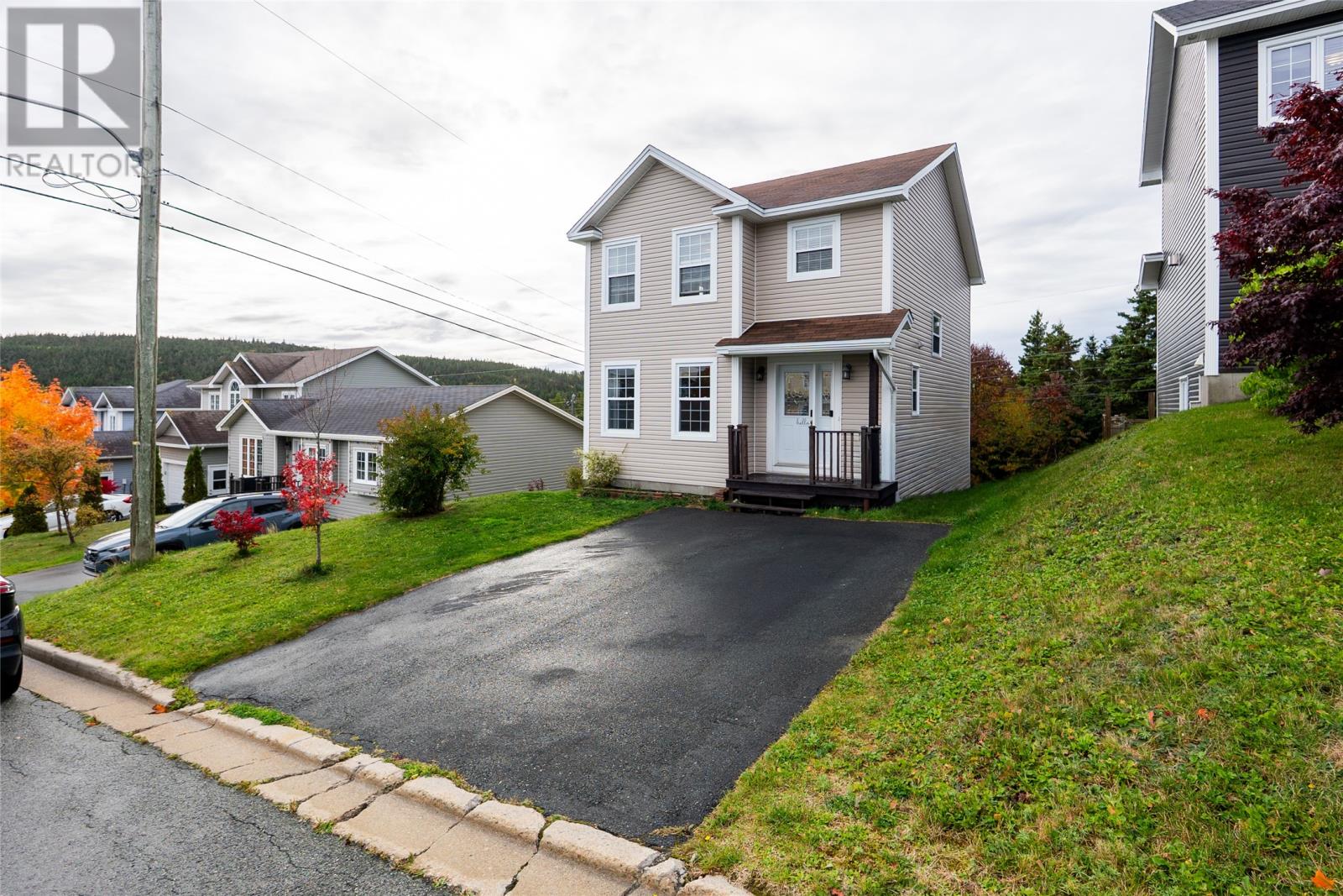 7 Hayfield Place, Paradise, Newfoundland & Labrador  A1L 0E3 - Photo 2 - 1291363