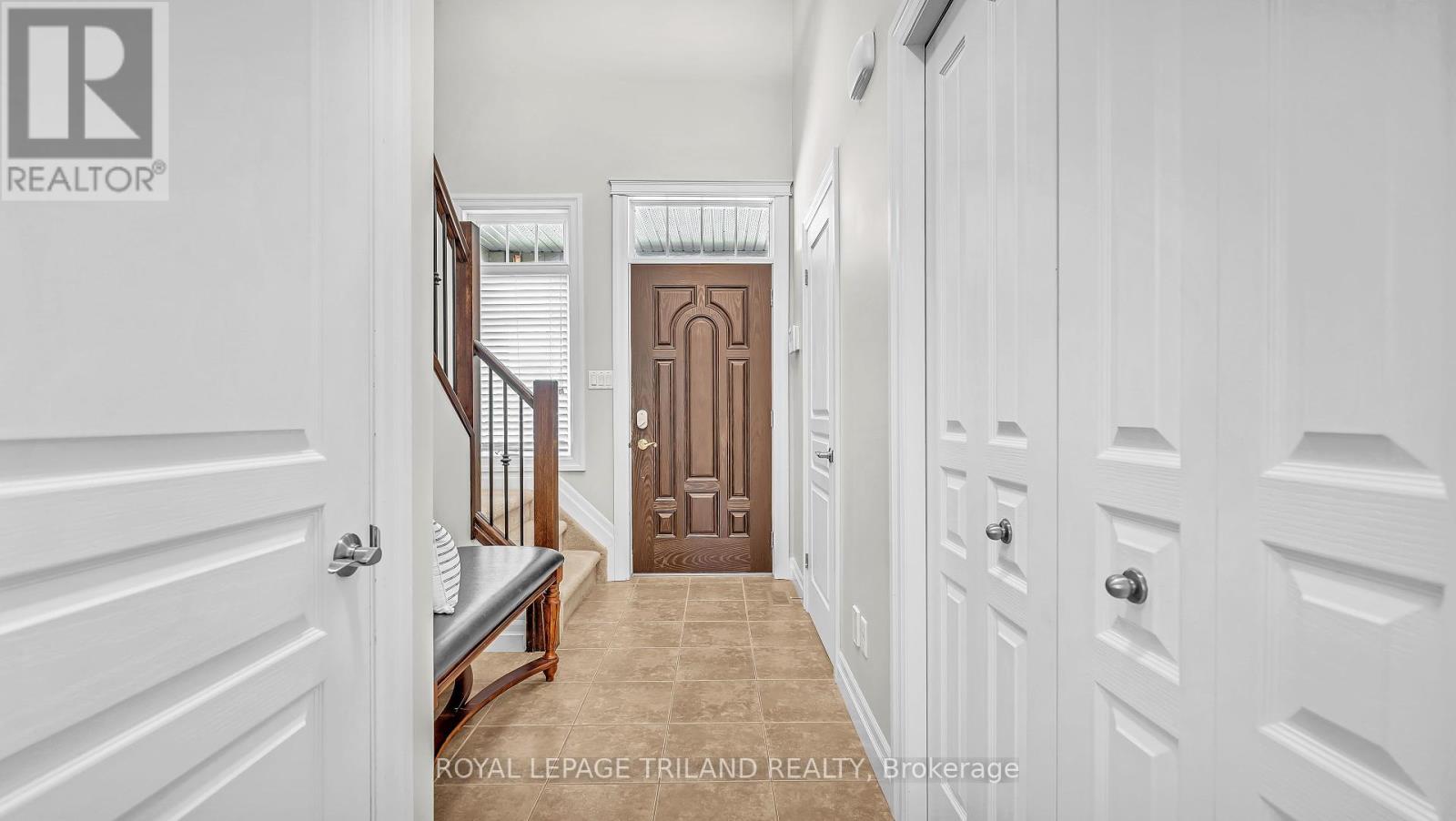 40 - 1630 Shore Road, London South, Ontario  N6K 5B9 - Photo 2 - X12460975
