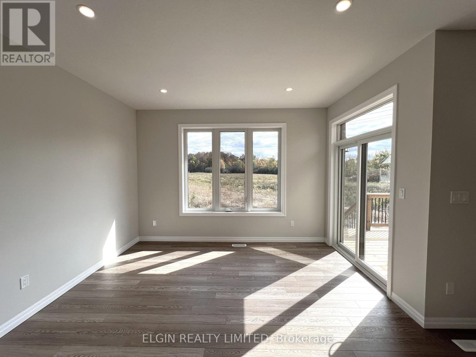 8 Horizon Court, Central Elgin, Ontario  N5P 0E5 - Photo 10 - X12461001