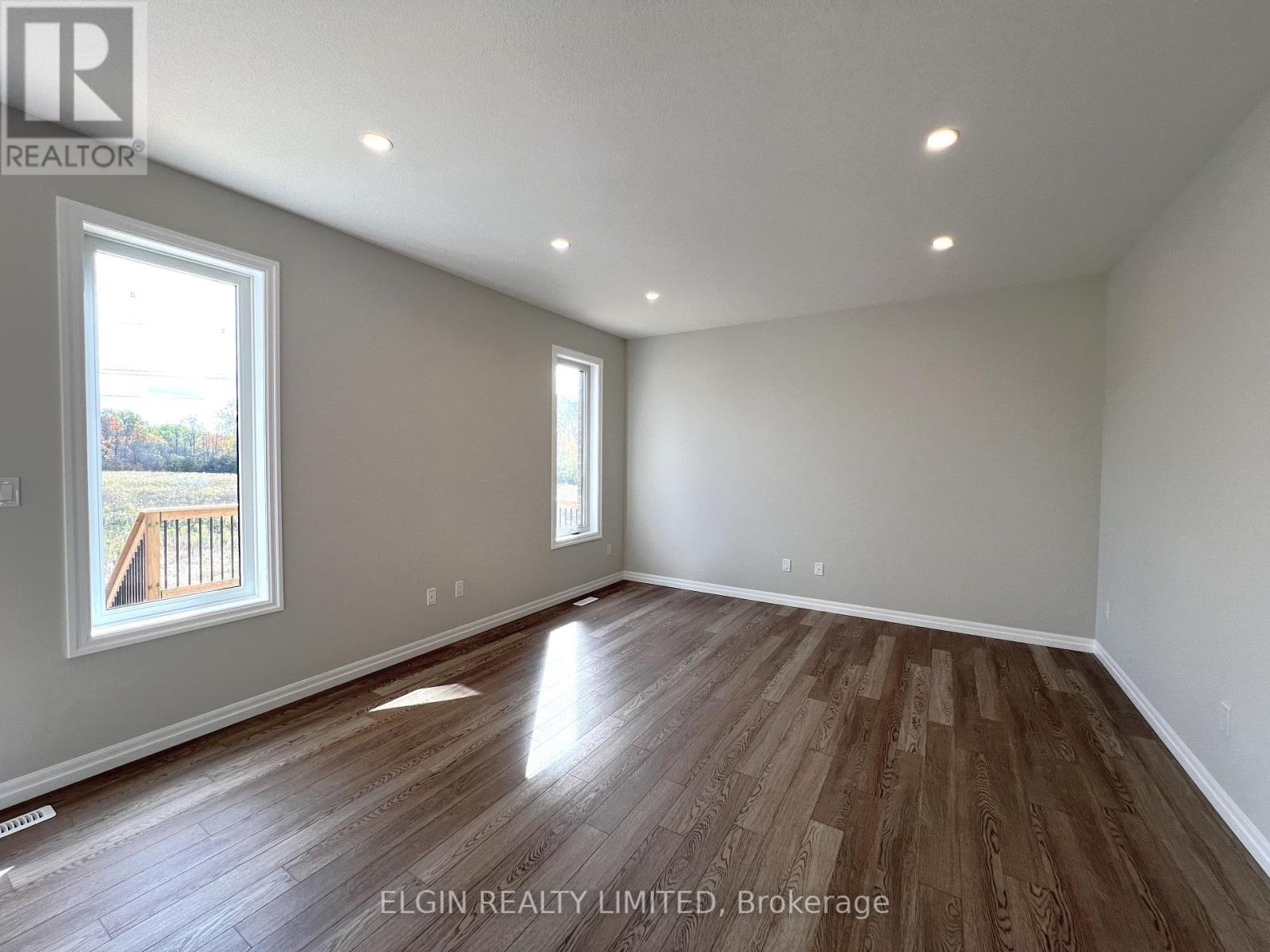 8 Horizon Court, Central Elgin, Ontario  N5P 0E5 - Photo 11 - X12461001