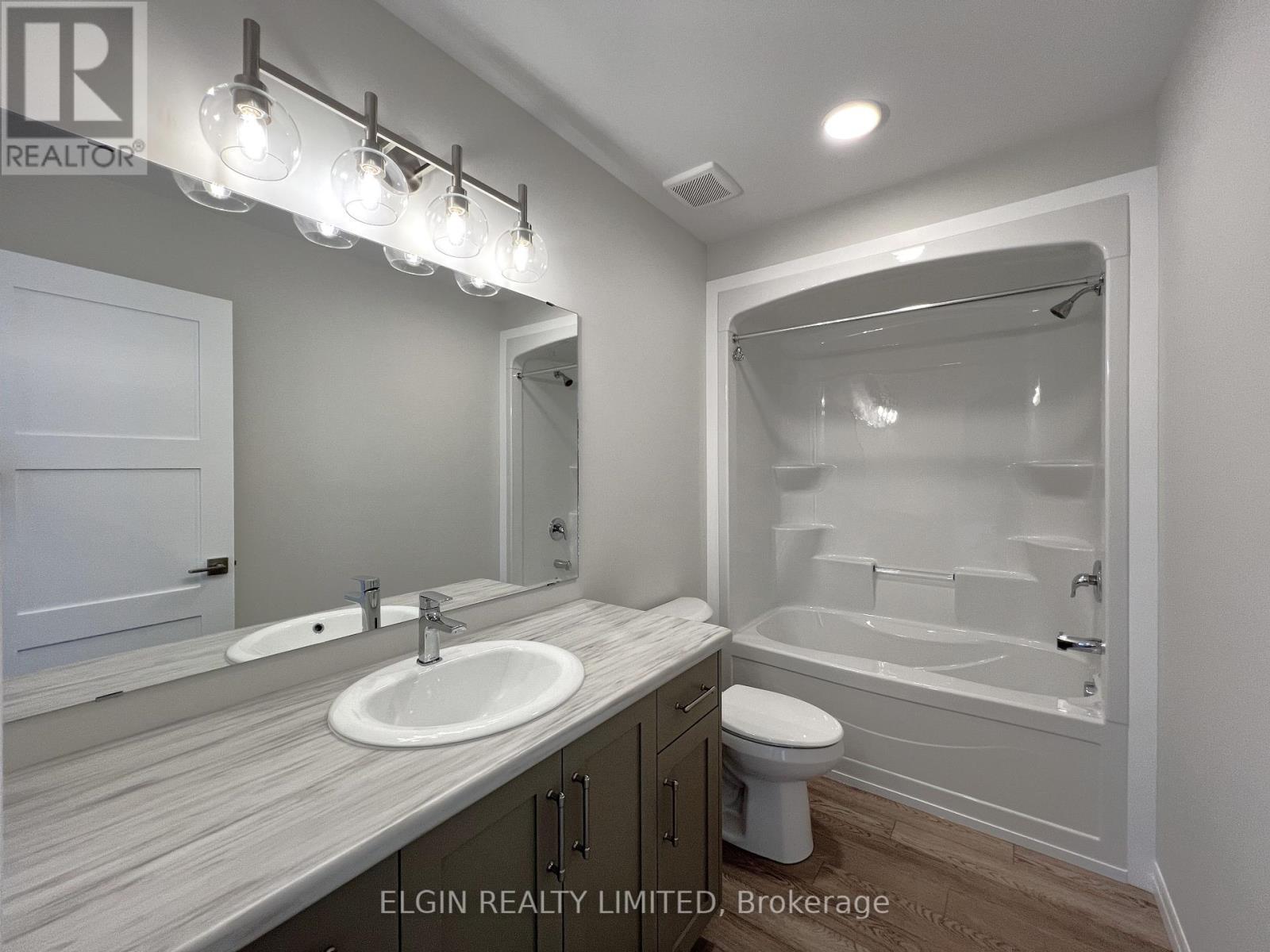 8 Horizon Court, Central Elgin, Ontario  N5P 0E5 - Photo 23 - X12461001