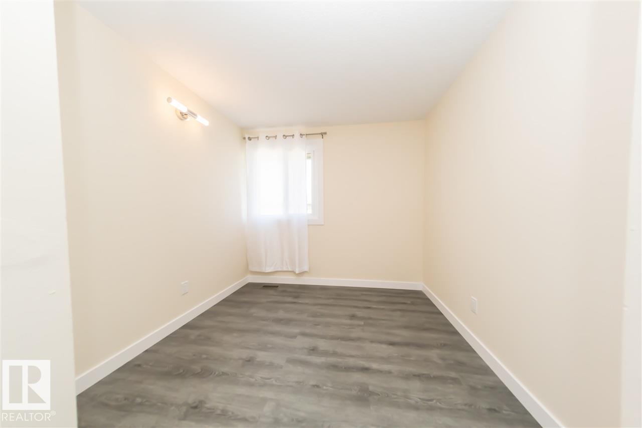 692 Abbottsfield Rd Nw, Edmonton, Alberta  T5W 4R4 - Photo 24 - E4462005