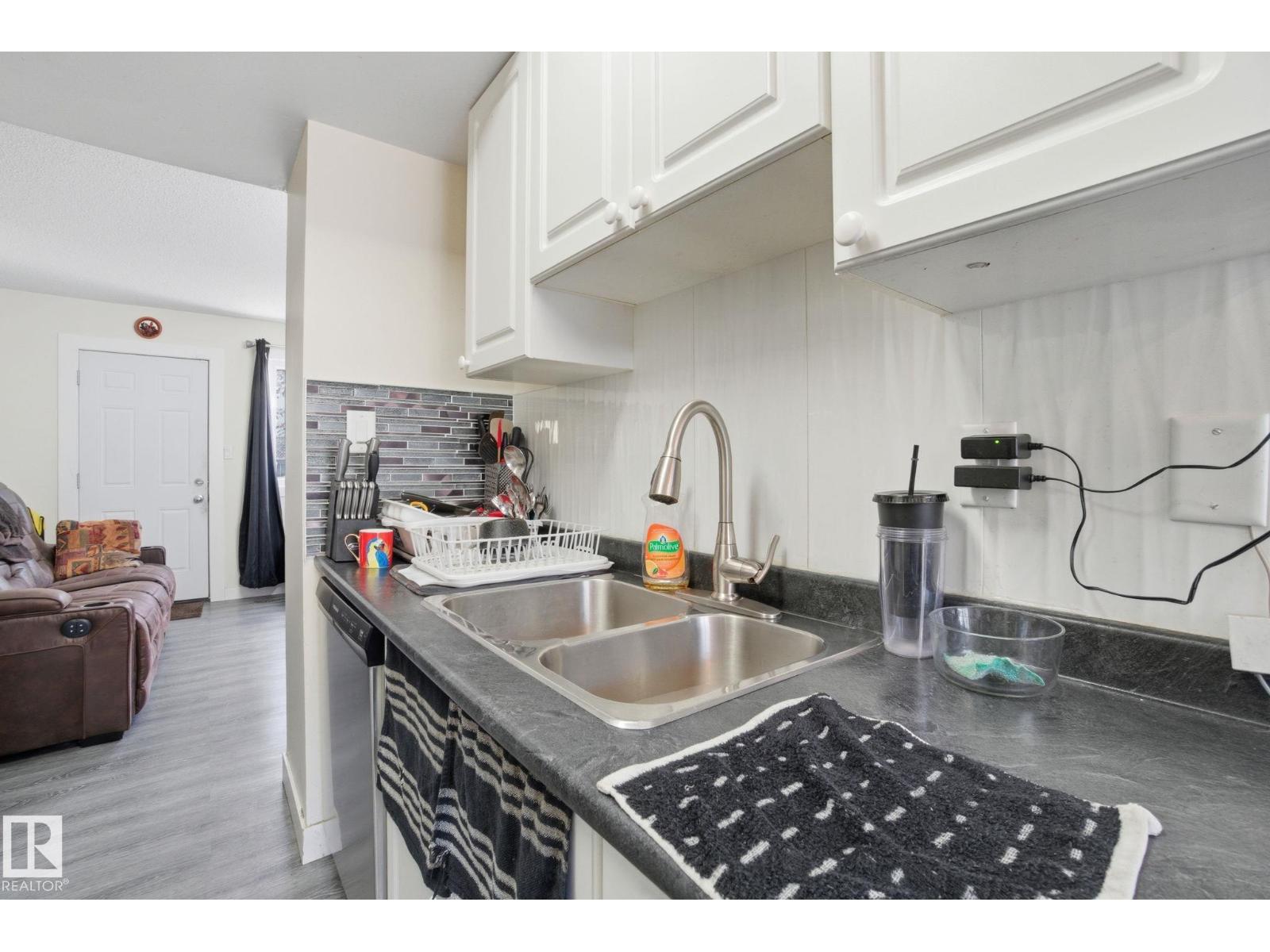 692 Abbottsfield Rd Nw, Edmonton, Alberta  T5W 4R4 - Photo 40 - E4462005